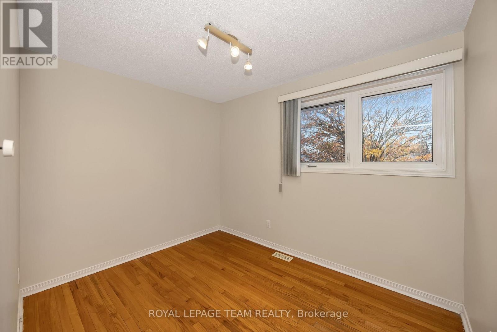 2200 MARTHA AVENUE - 28