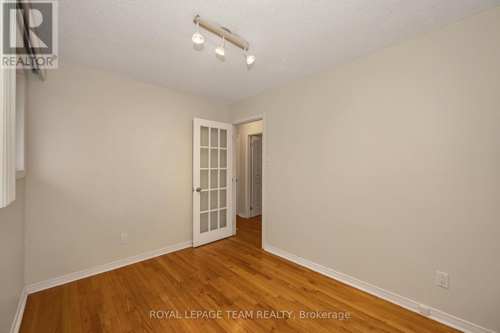 2200 MARTHA AVENUE - 29