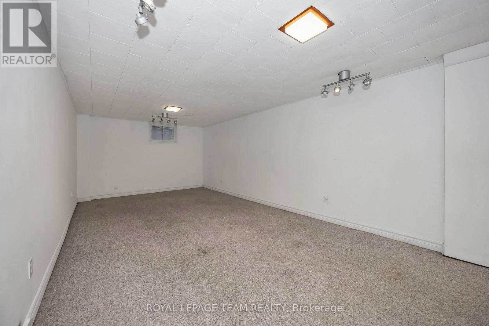 2200 MARTHA AVENUE - 37