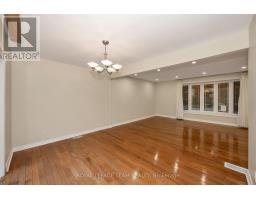 2200 Martha Avenue, Ottawa, ON K1G1K9 Photo 14