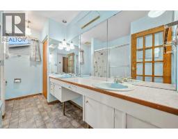 4515 Norquay Drive NW - photo 23