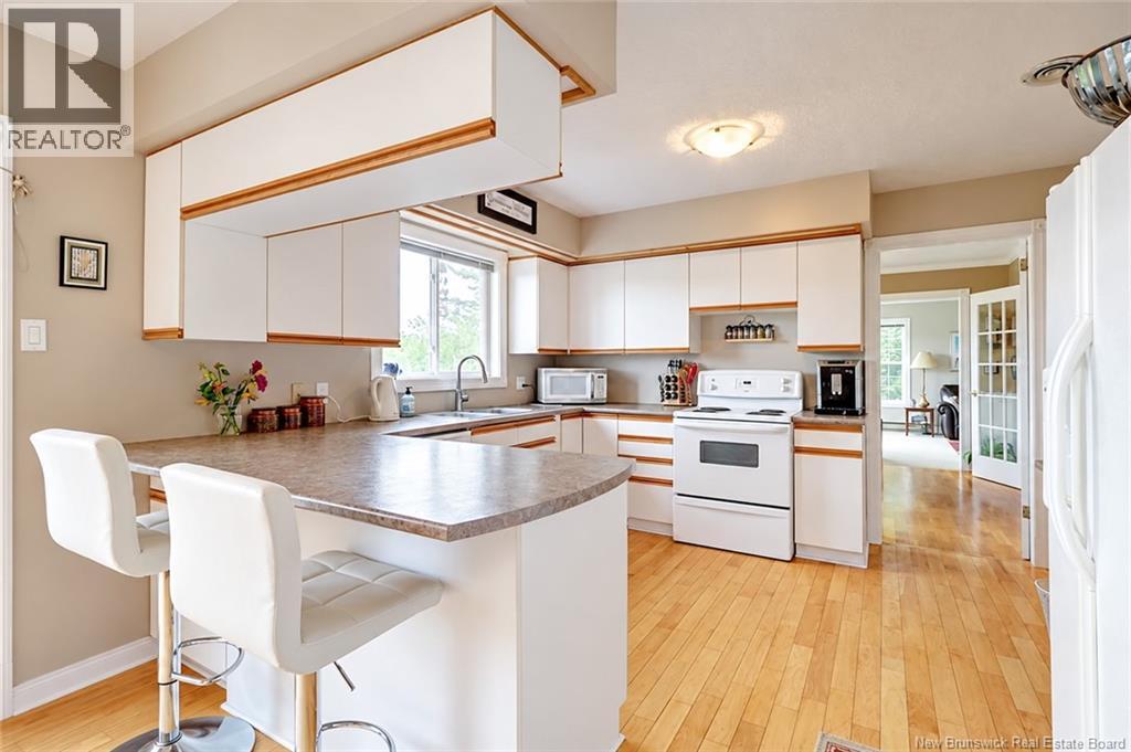 18 Hillview Street - 2