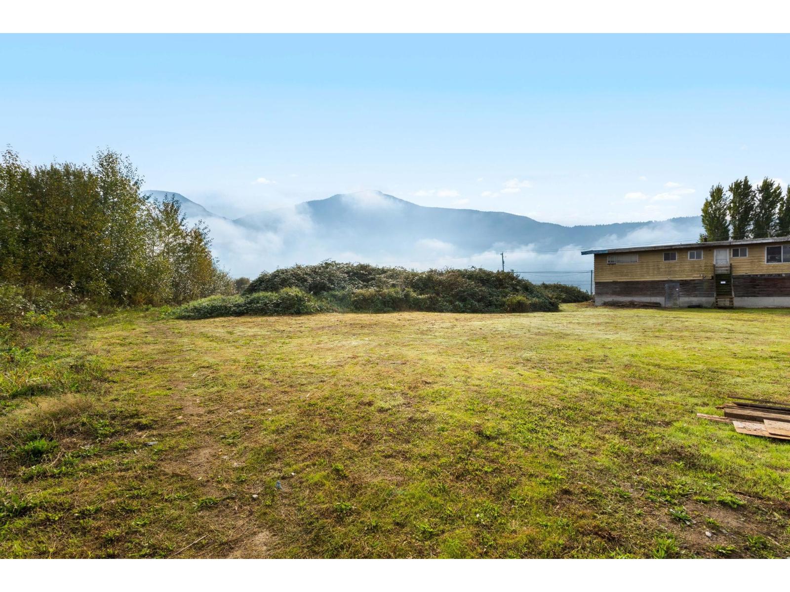 Photo of 49615 PRAIRIE CENTRAL ROAD, East Chilliwack 28