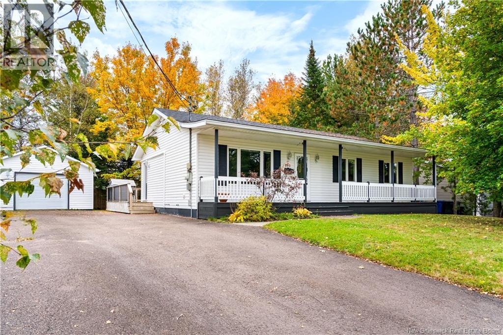413 Mandeville Street - 1