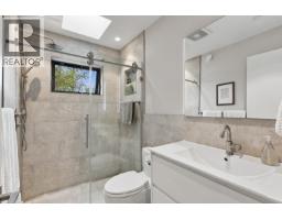 2505 Adanac Street, Vancouver, BC V5K2M6 Photo 22