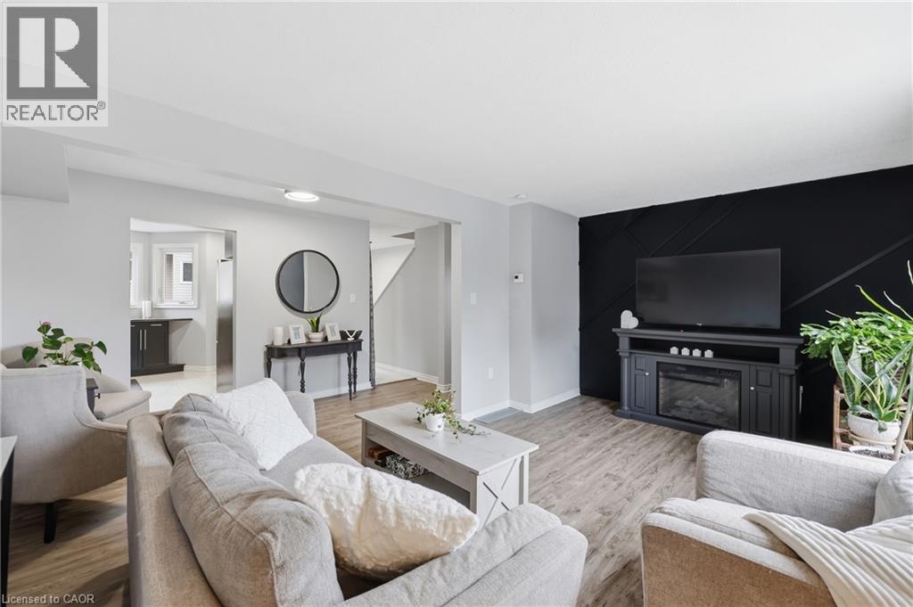 22 Bond Street — photo 12