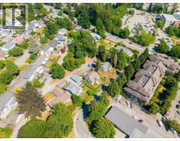 823 Sangster Place, New Westminster, BC V3L4L7 Photo 8