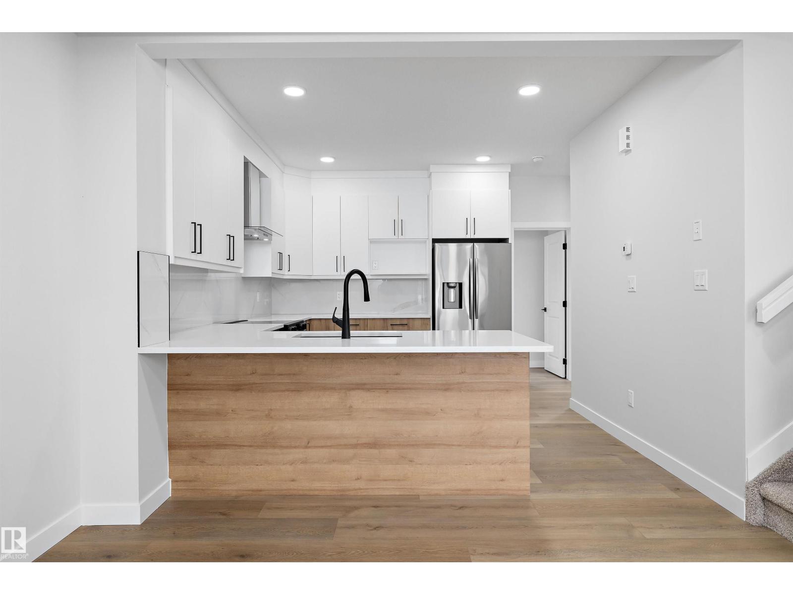 273 Edgemont GR NW NW, Edmonton — photo 9