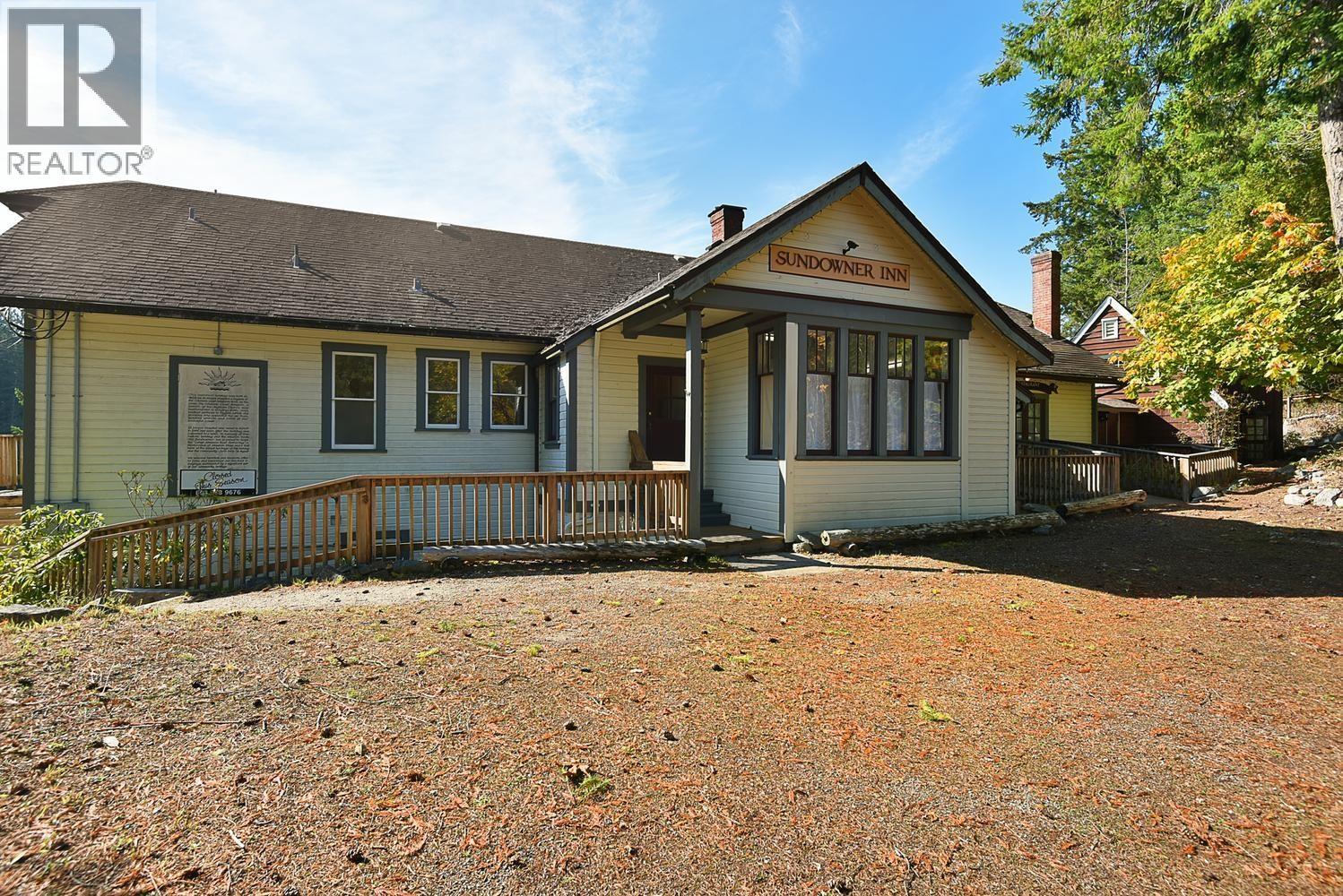 Photo of 4339 GARDEN BAY ROAD 8