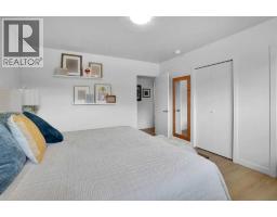 413 3 Street - photo 19