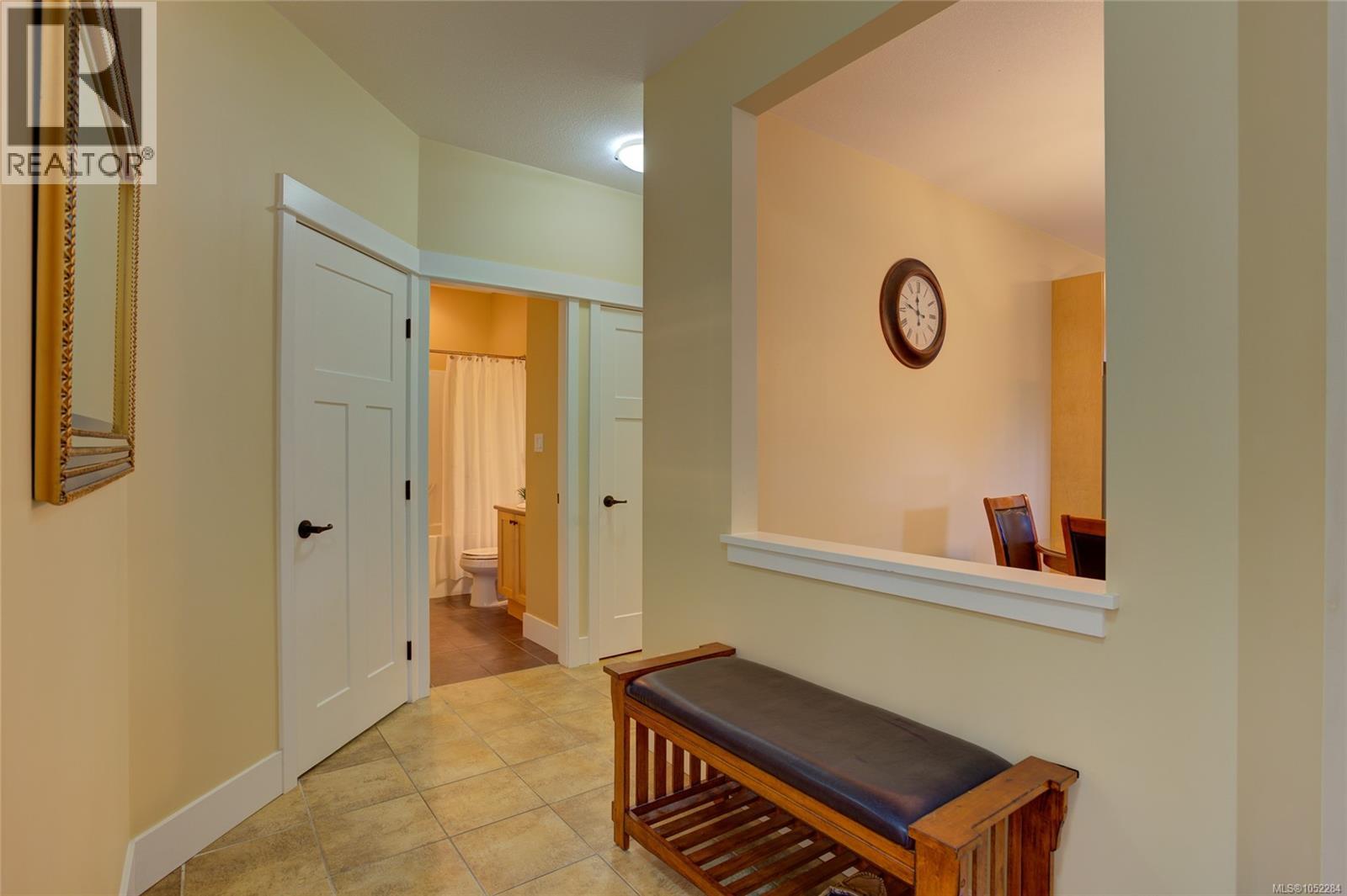 #21 300 Grosskleg Way - 20