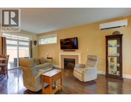 Living room - 21 300 Grosskleg Way, Lake Cowichan, BC V0R2G0 Photo 9