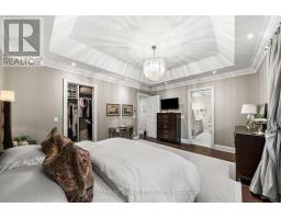 39 Regina Avenue, Toronto, ON M6A1R4 Photo 20