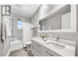 39 Regina Avenue, Toronto, ON M6A1R4 Photo 26
