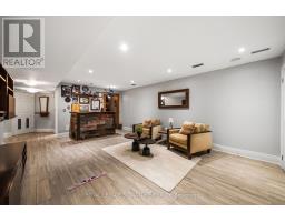 39 Regina Avenue, Toronto, ON M6A1R4 Photo 31