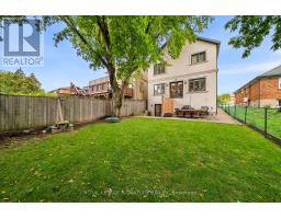39 Regina Avenue, Toronto, ON M6A1R4 Photo 38