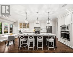 Family room - 39 Regina Avenue, Toronto, ON M6A1R4 Photo 9