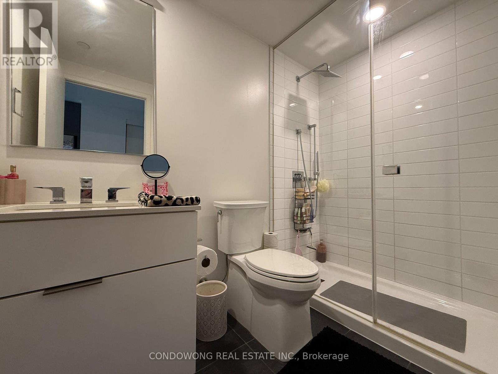 25 Richmond Street East — photo 11