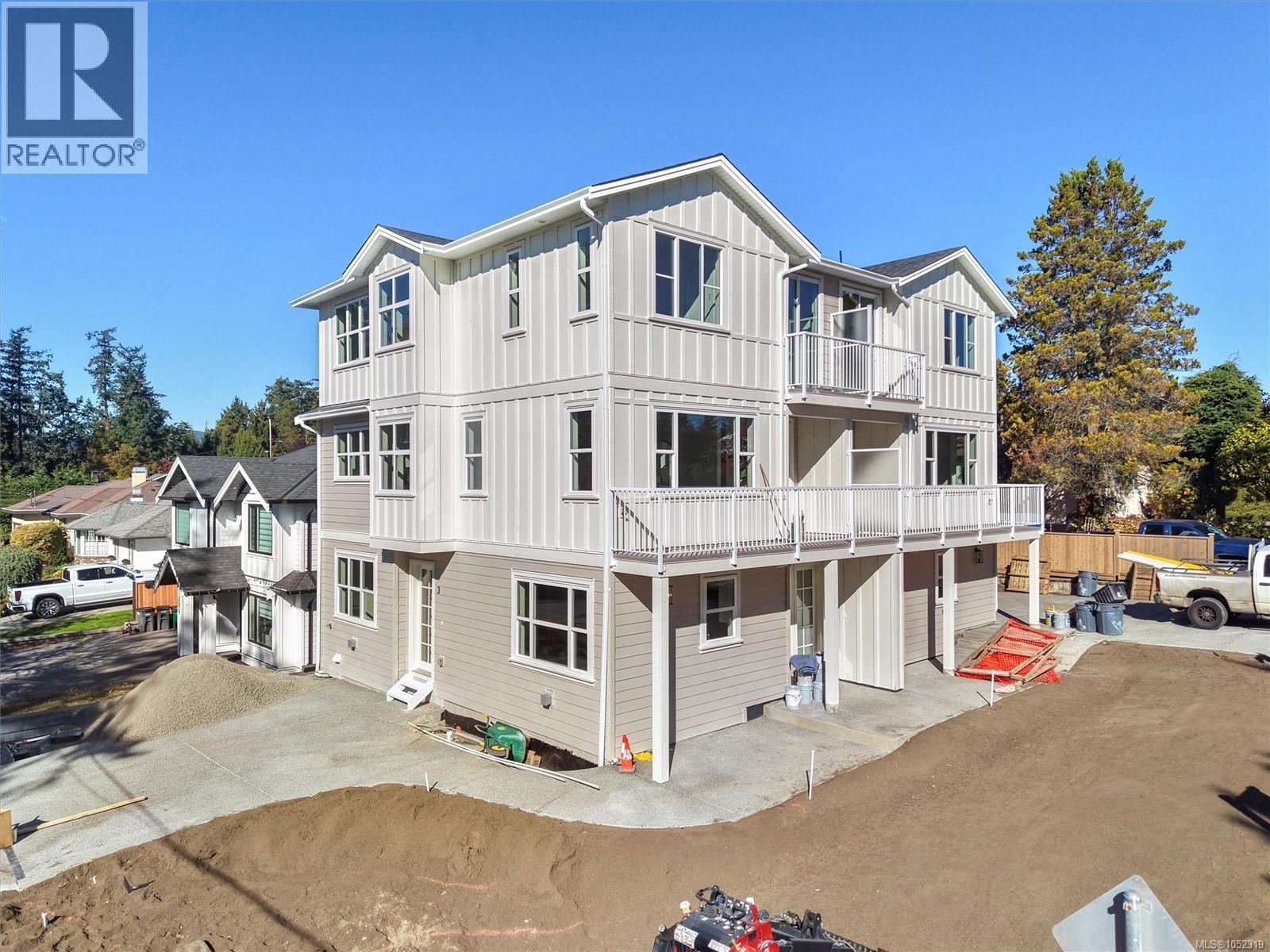 #2 768 Lindsay St - 36