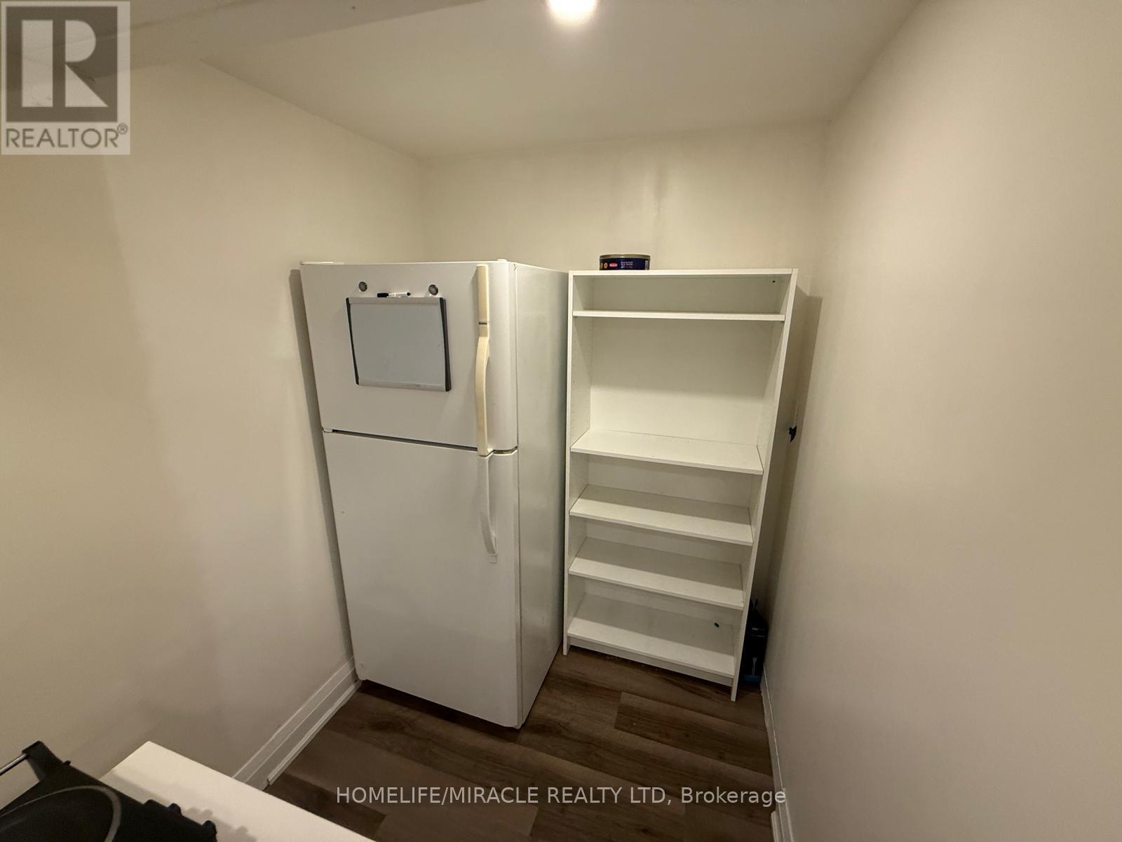 838 Grace Street — photo 13