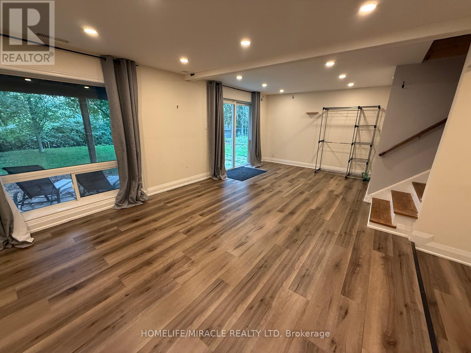 838 Grace Street — photo 2