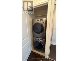 101 - 75 North Park Road, Vaughan, ON L4J0H8 Photo 6