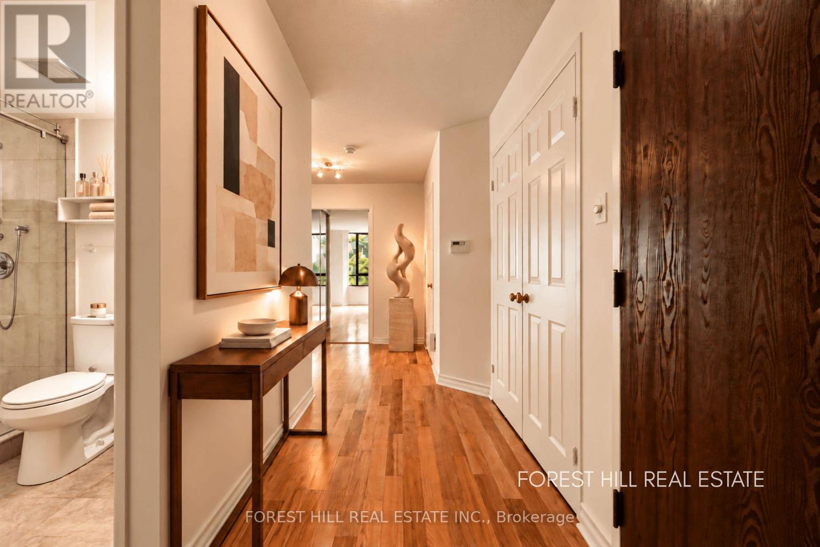 301B- 195 St. Patrick Street, Toronto, ON photo 6