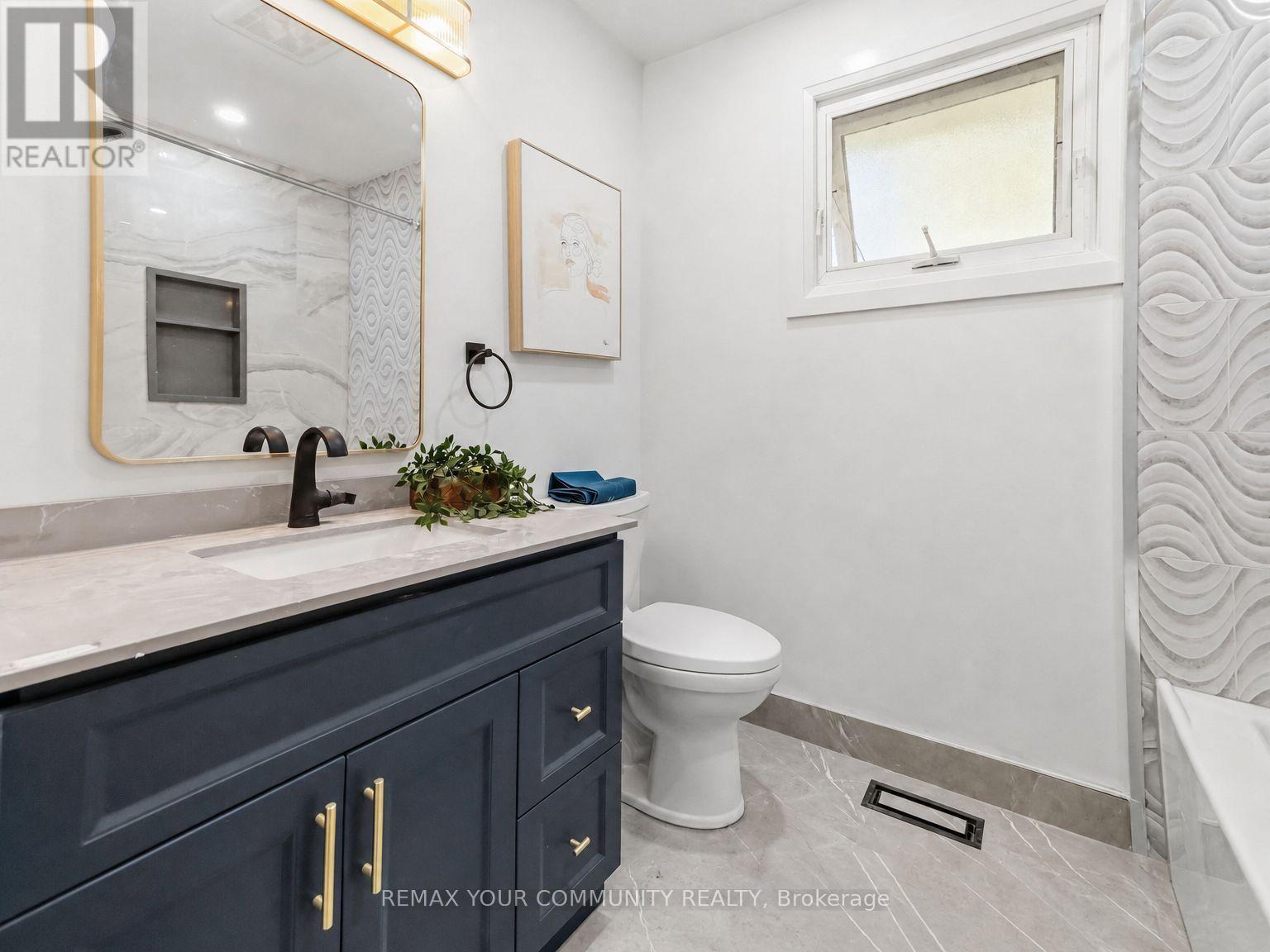 2063 Waters Edge Drive — photo 28