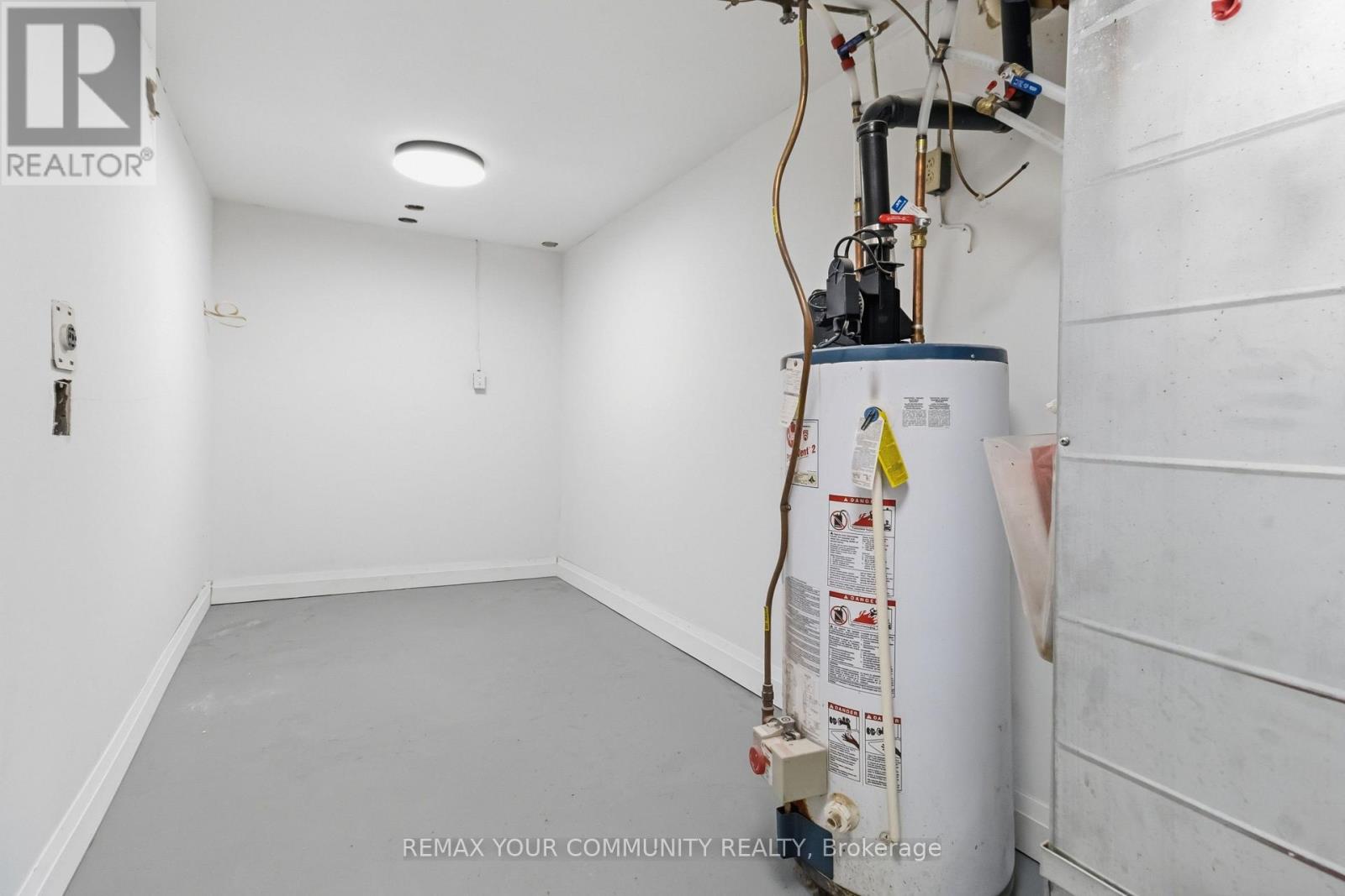 2063 Waters Edge Drive — photo 33