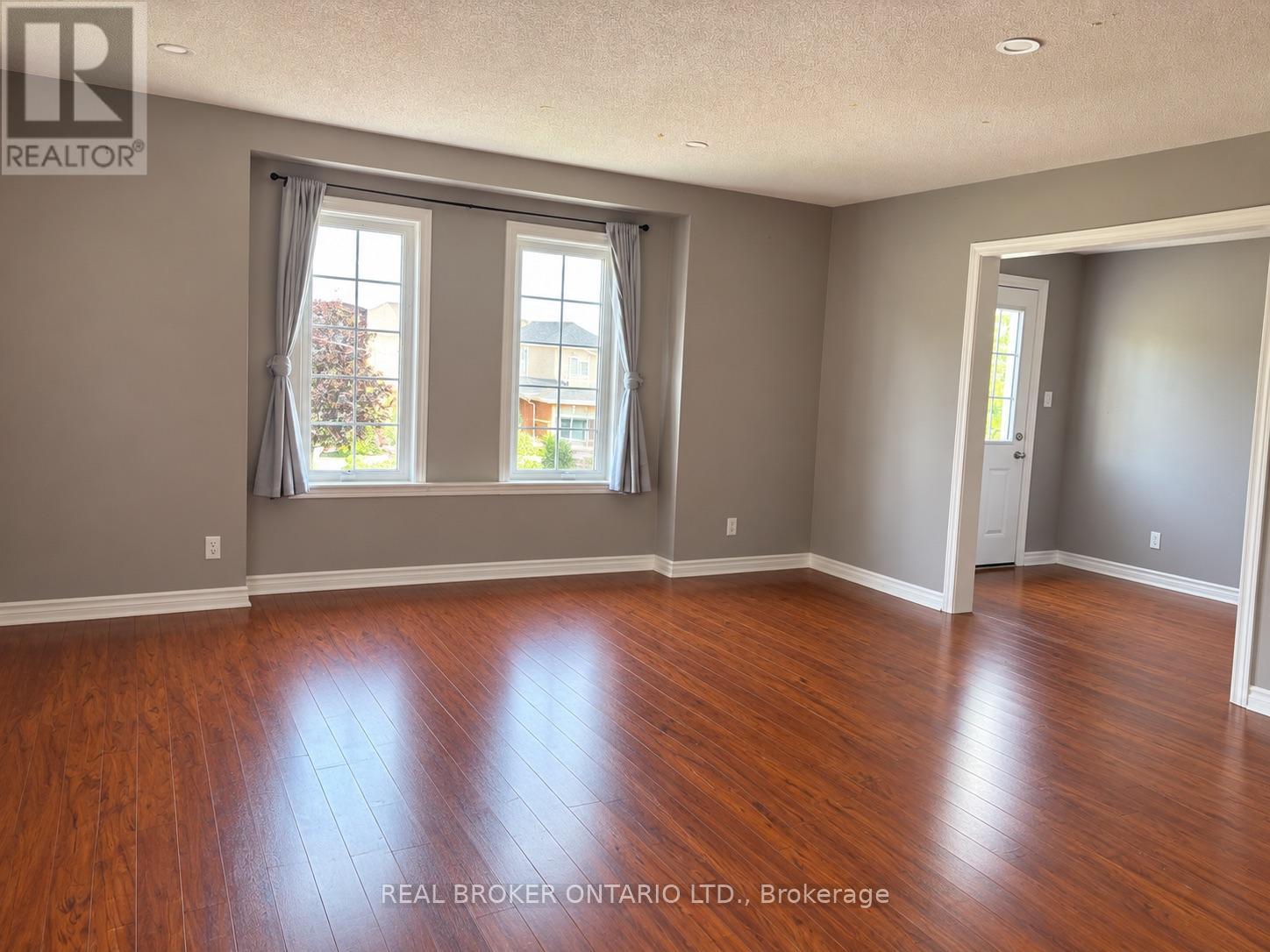 88 Sir Jacobs Crescent — photo 10