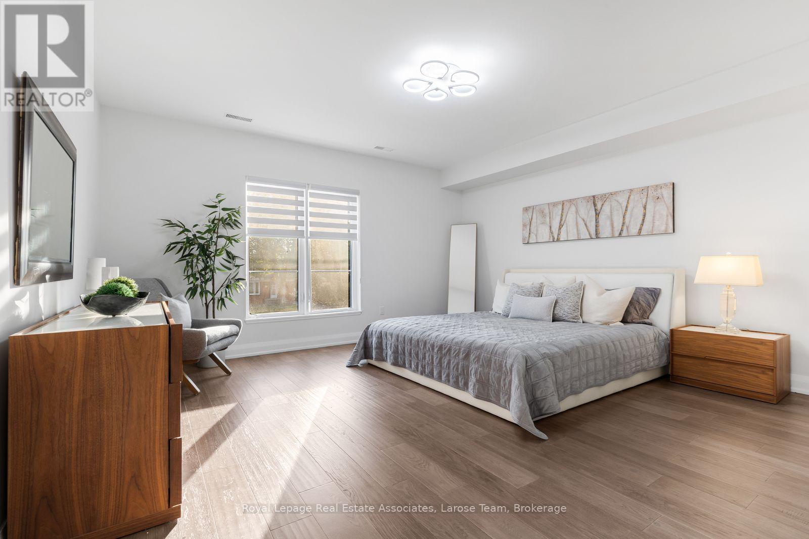 41 B Maple Avenue North, Mississauga, ON photo 24