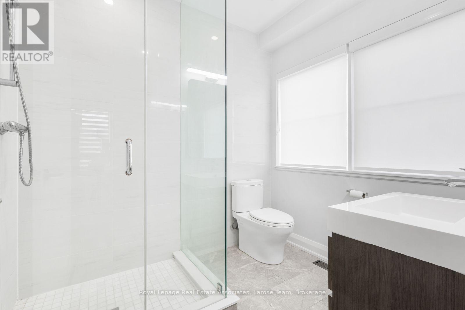 41 B Maple Avenue North, Mississauga, ON photo 27