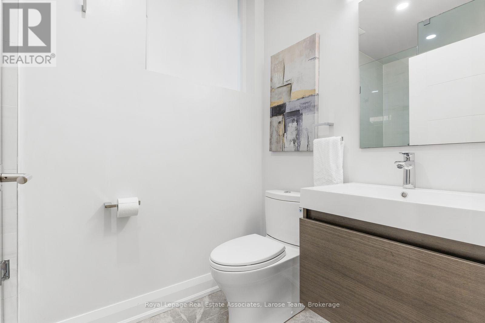 41 B Maple Avenue North, Mississauga, ON photo 34