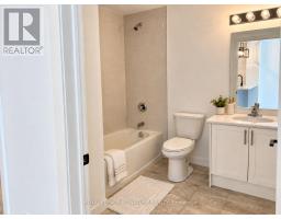 209 - 405 Dundas Street W, Oakville, ON L6M5P4 Photo 8