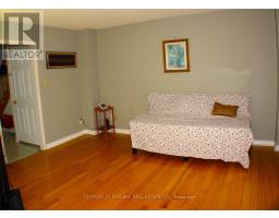 Bedroom 3 - 173 Lech Walesa Drive, Mississauga, ON L5B3H1 Photo 7