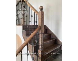 13 Swans Acre Trail, Brampton, ON L6R4A1 Photo 9