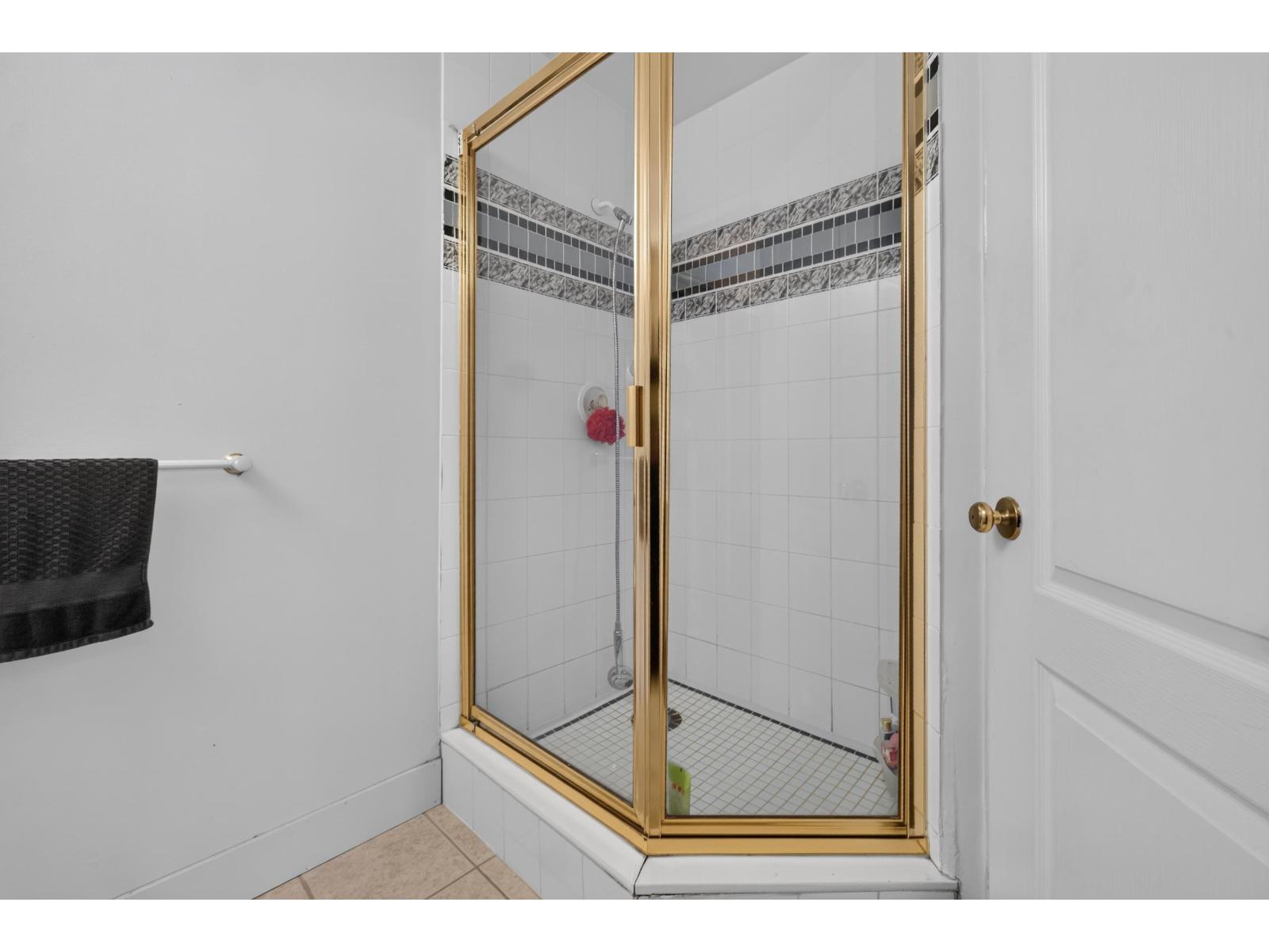 4 Bed, 3 Bath House for Sale in Surrey – 15 7250 122 STREET, Surrey – MLS# R3174649 - Image 28