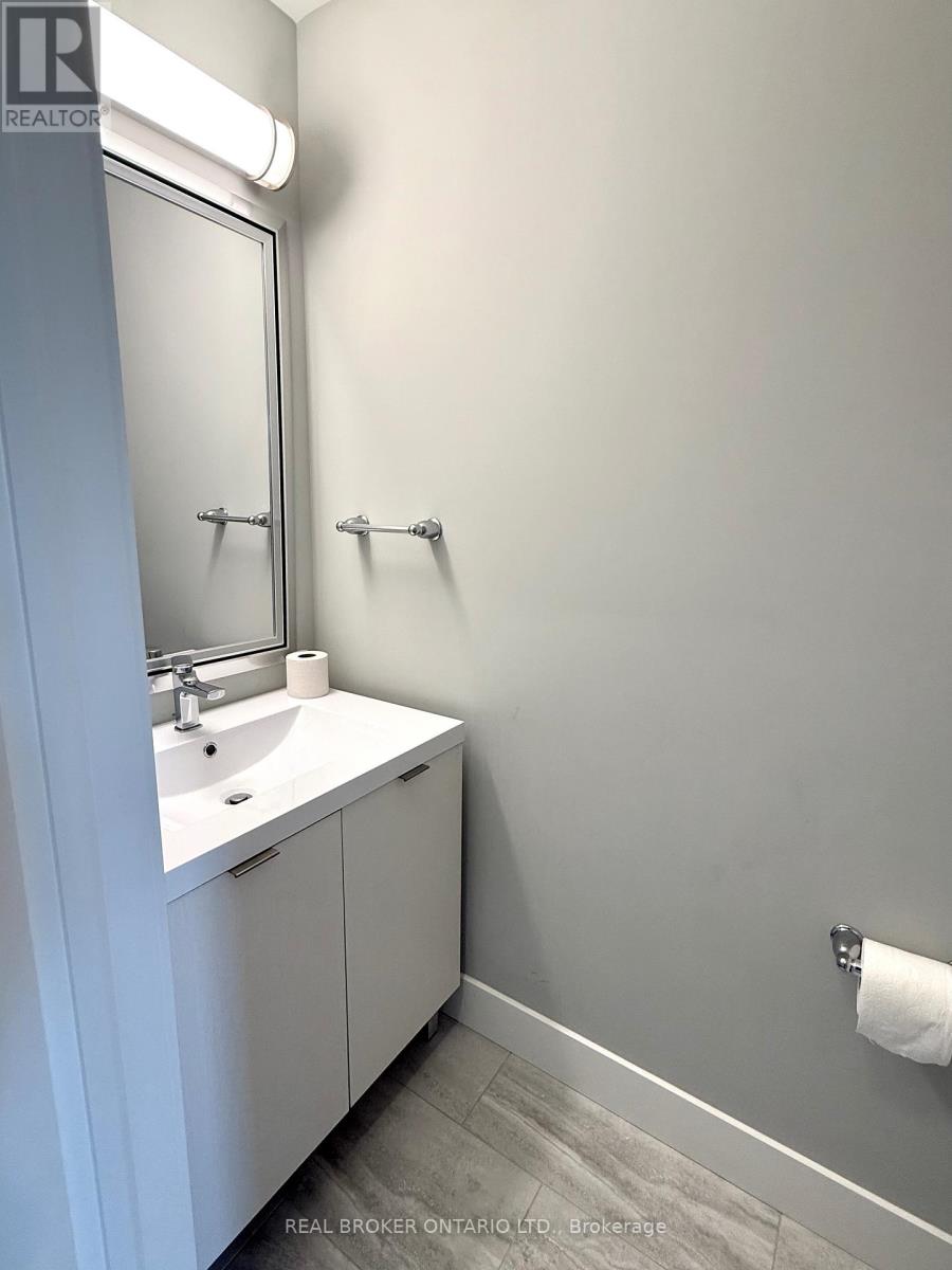 177 Edgevalley Road — photo 13