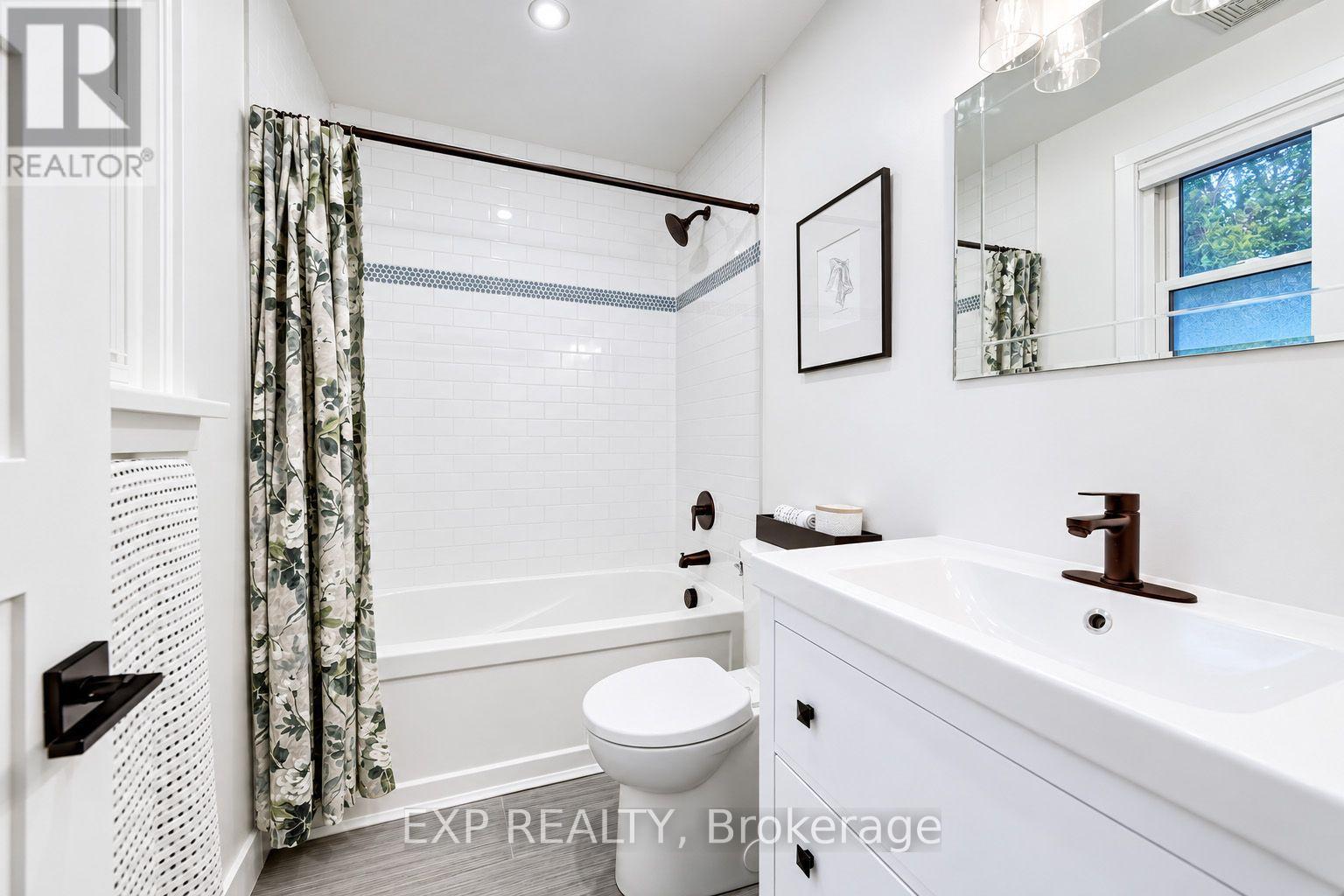 36 Crestwood Avenue — photo 13