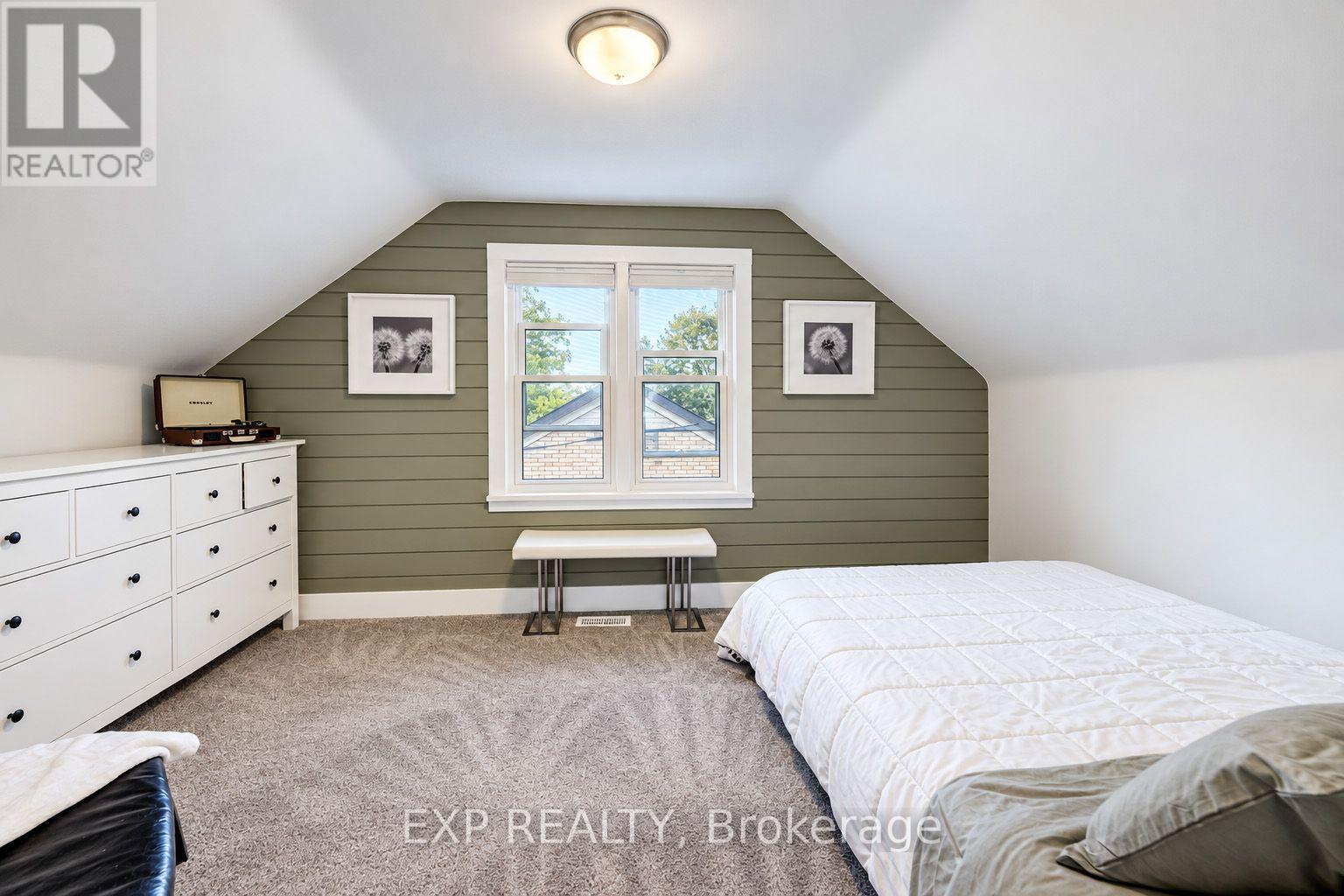 36 Crestwood Avenue — photo 17