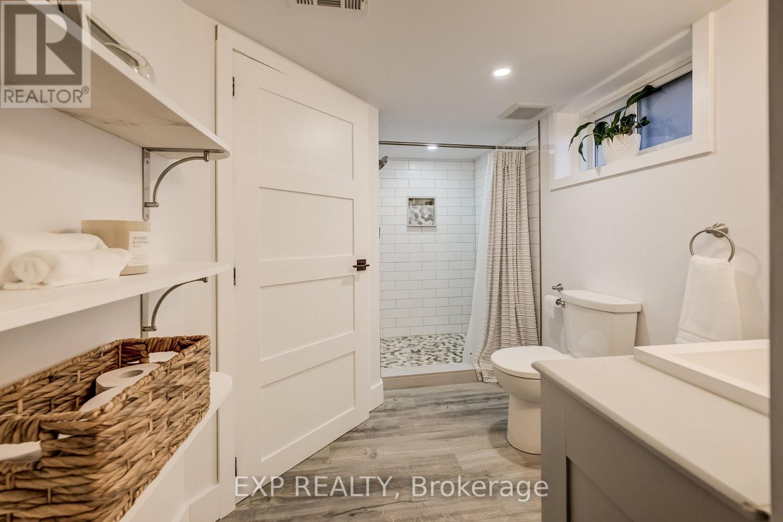 36 Crestwood Avenue — photo 26