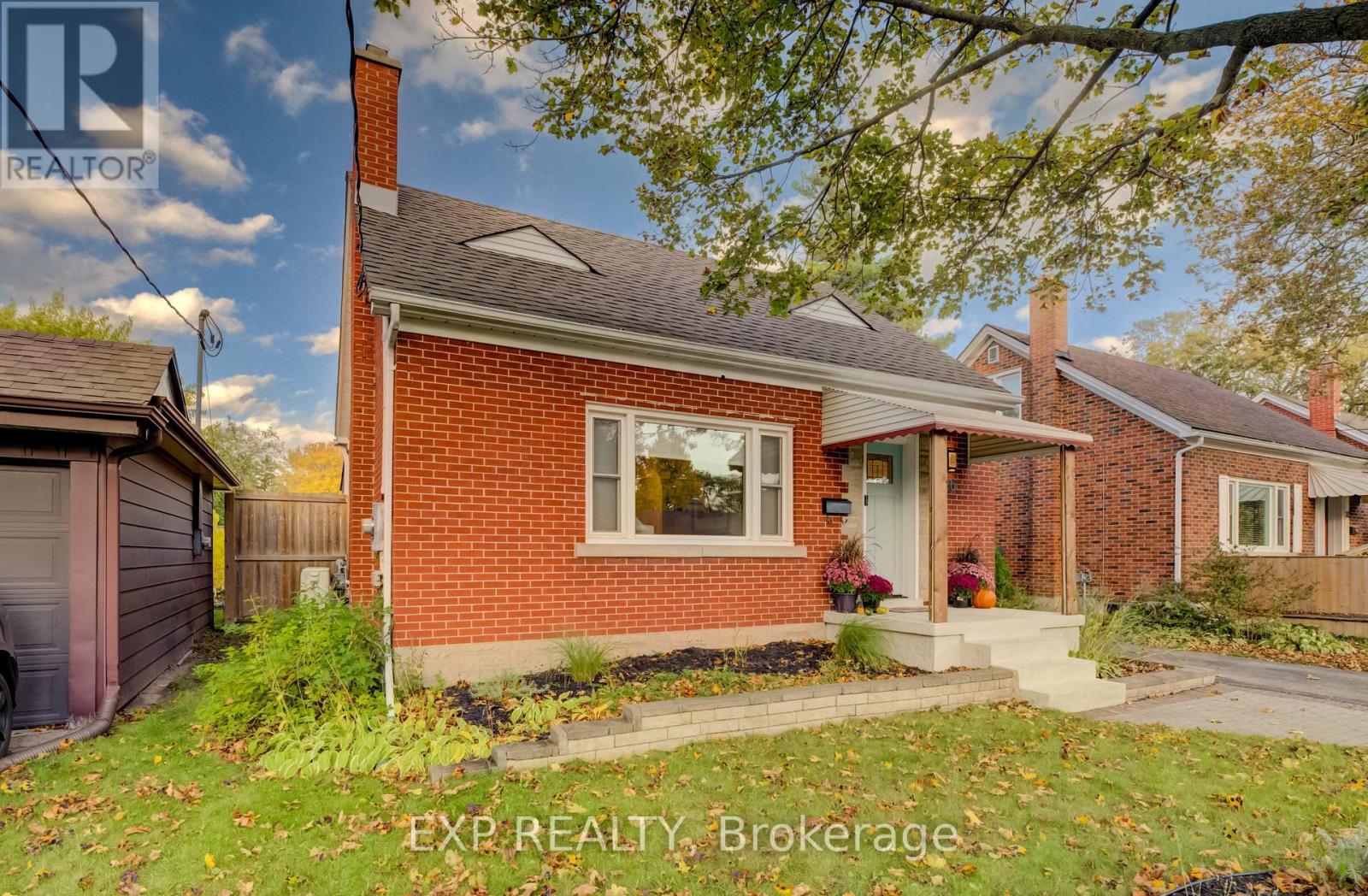 36 Crestwood Avenue — photo 33