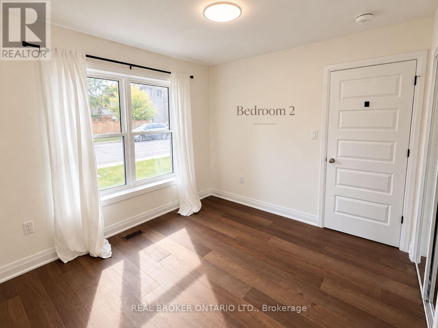 15 Keele Street — photo 13