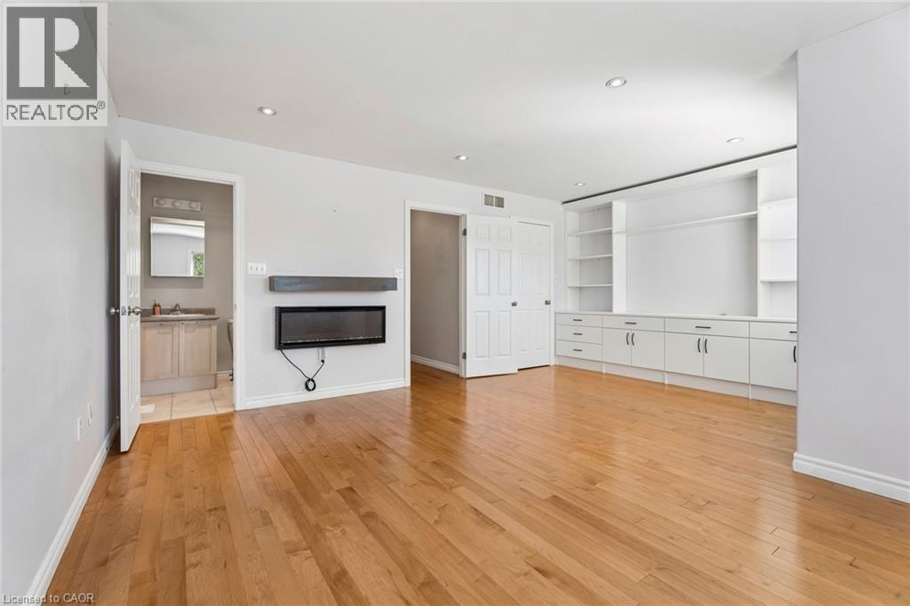 27 Pettit Street — photo 24