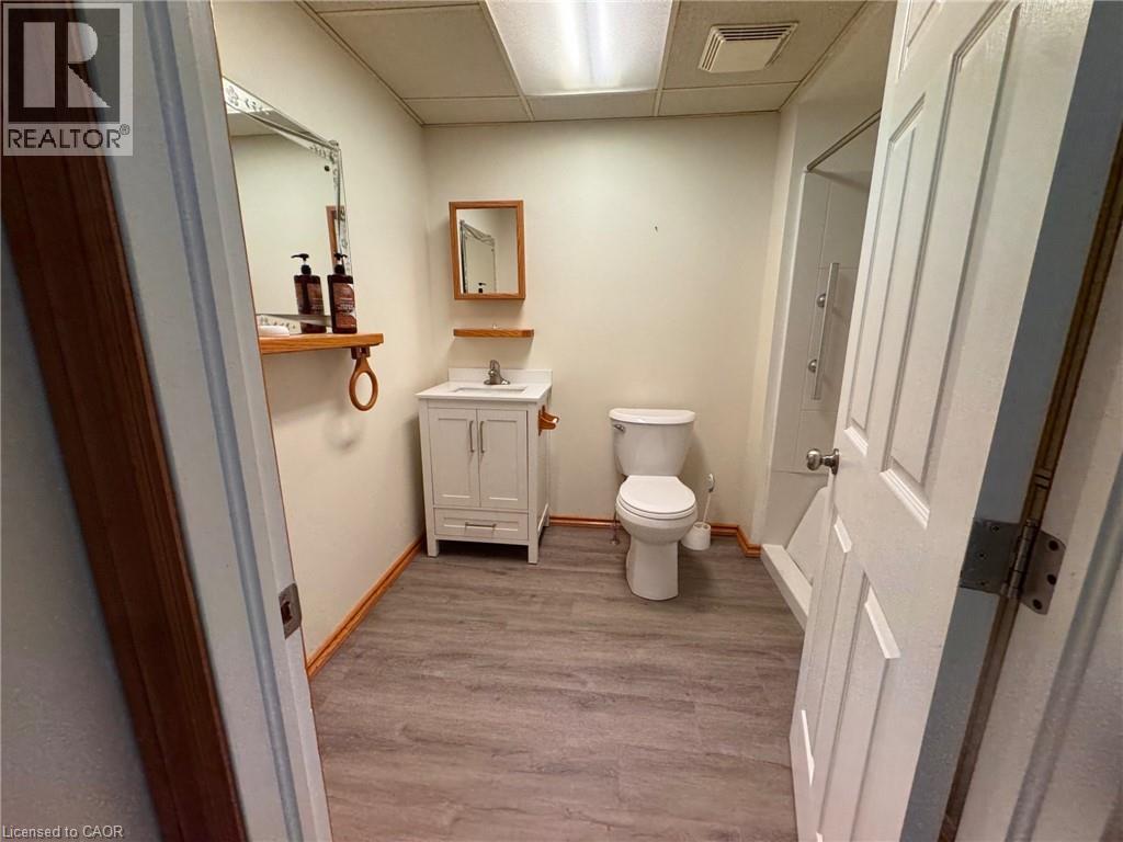 777 James Street — photo 11