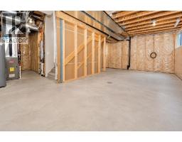 128 Cityside Crescent NE - photo 32
