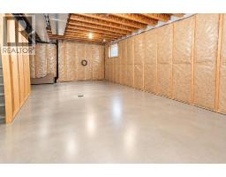 128 Cityside Crescent NE - photo 33