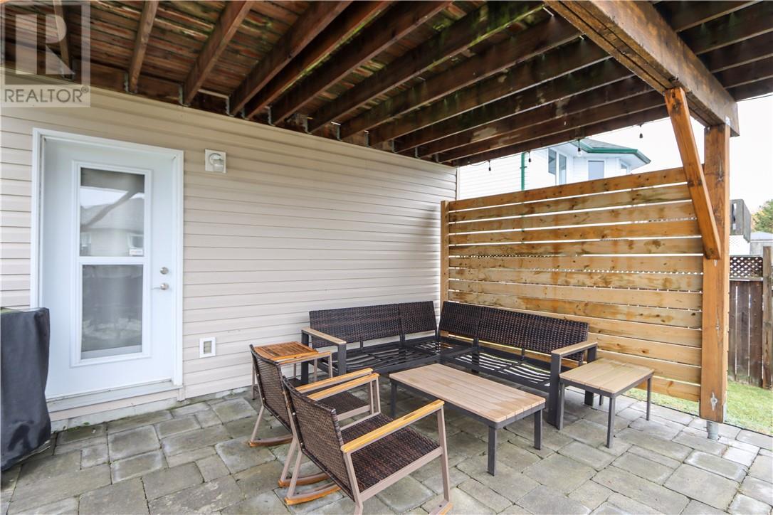 78 Alpine Street - 33