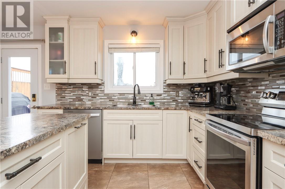78 Alpine Street - 6