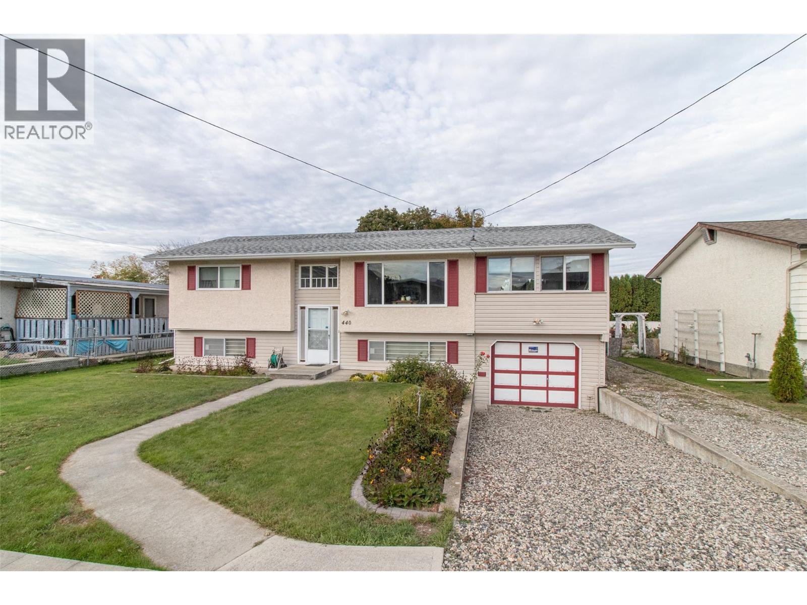440 Hardie Road - 2